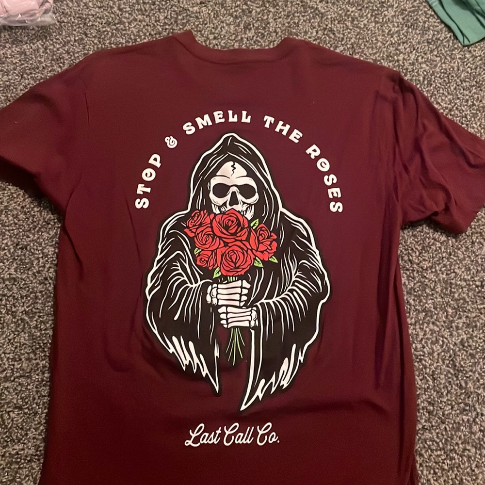 “Stop and smell the roses” tee